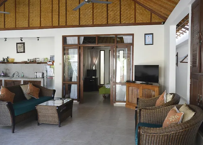 Susanta Villa *